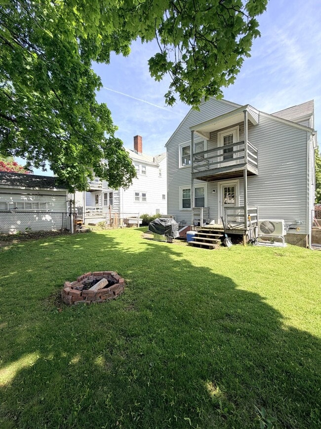 Photo - 15 Lawn Ave Unit 15