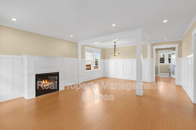Photo - 26616 NE Valley St Unit A