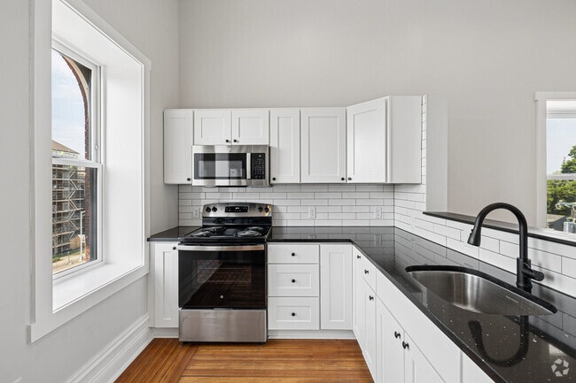 Interior Photo - 3 State St