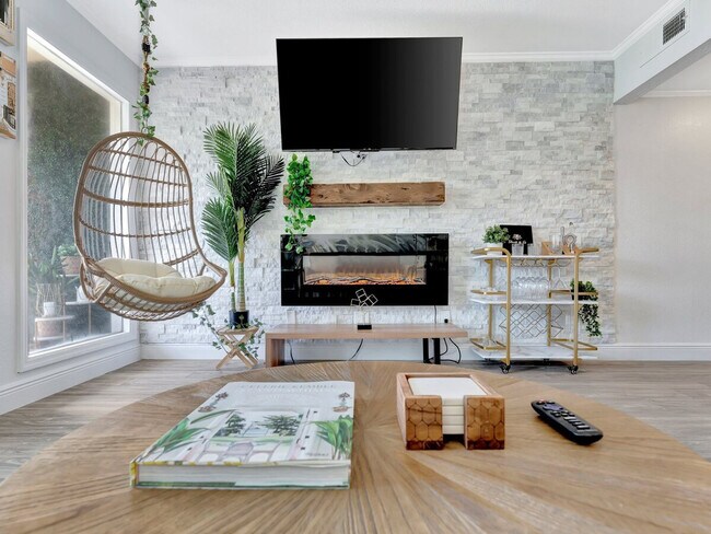 Photo - 2506 N Rocky Point Dr Unit ID1032265P