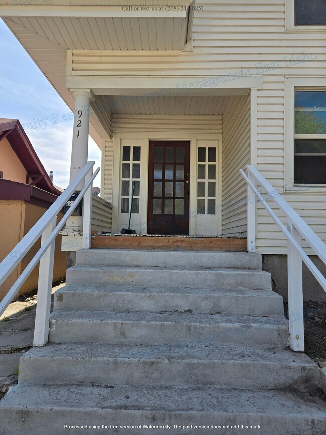 921 W Clark St Unit 921
