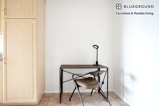 Photo - 467 Arnaz Dr Unidad FL3-ID366