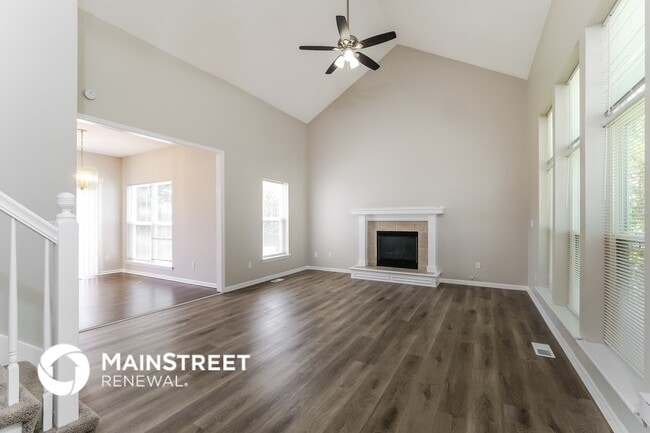 Photo - 18417 Spruce St