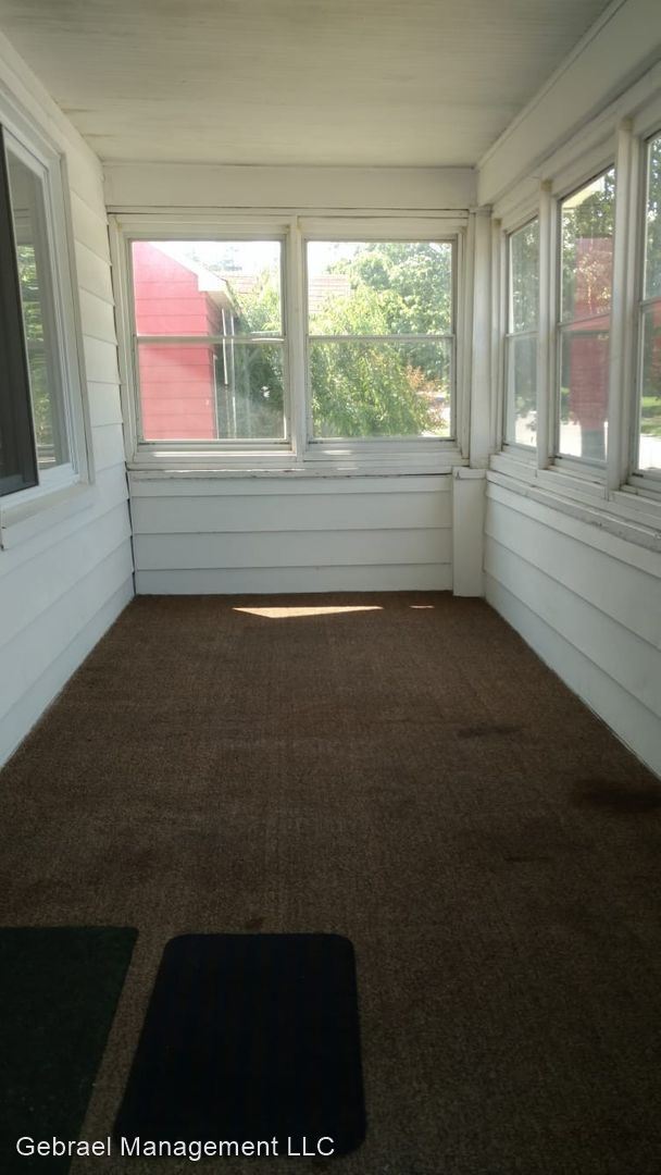 Photo - 5100 Clio Rd