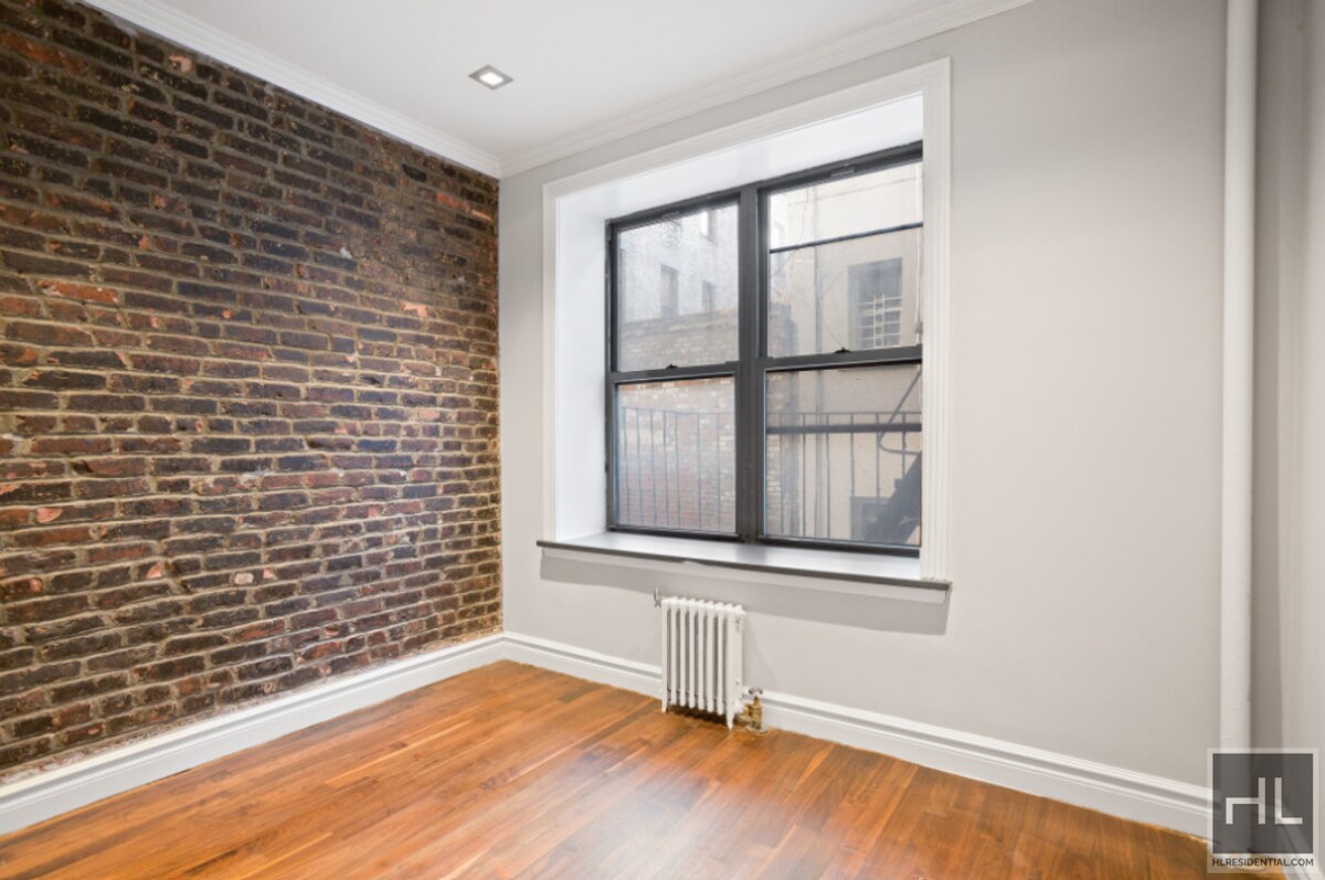 Photo - East 13th Street Unit 25