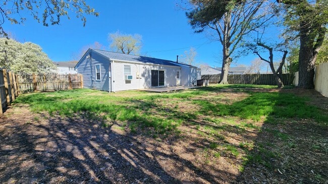 Photo - 924 Carriage Hill Rd