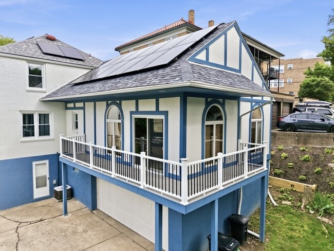 407 Cornell Ave