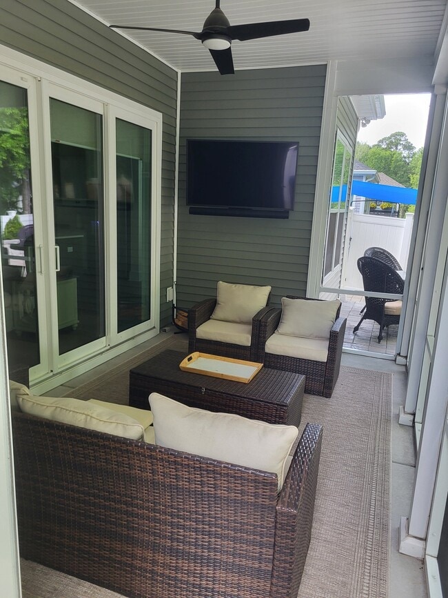 Photo - 386 Bumble Cir