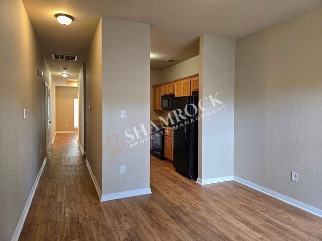 Photo - 3/2 Fourplex in Castle Heights