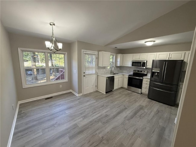 Photo - 8111 Oak Arbor Rd