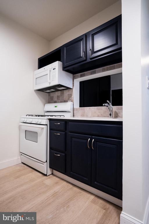 Photo - 1221 N Randolph St Unit 2