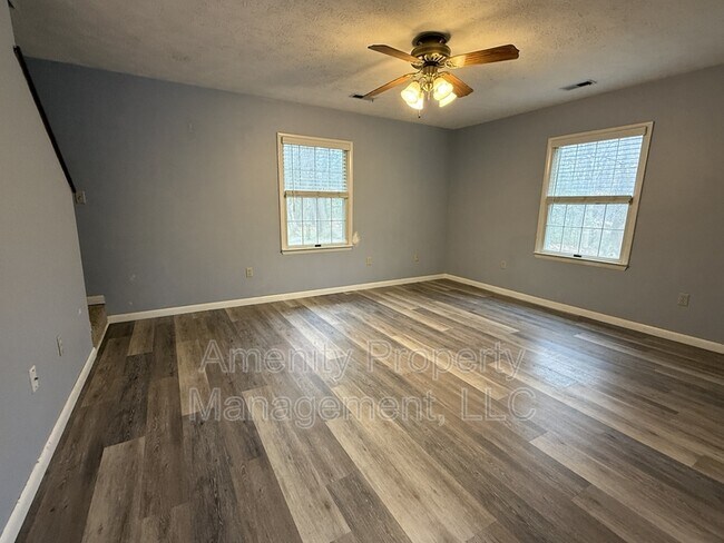 Photo - 5974 Ladysmeade Ln