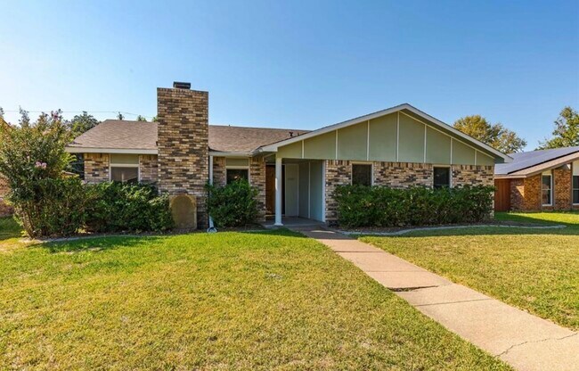 Photo - 3001 Powell Dr