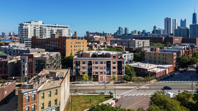 Photo - 651 N Milwaukee Ave Unit 304