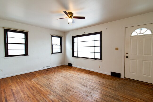 Living Room - 1621 12th St N