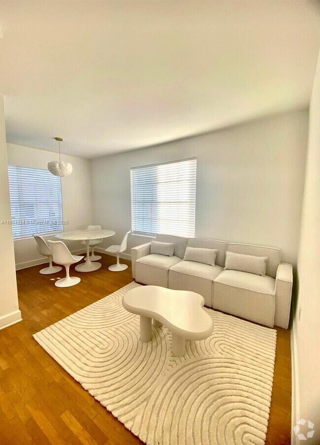 Building Photo - 605 Euclid Ave Unit 103 Rental