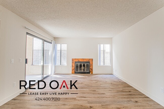 Building Photo - 2680 E Highland Ave Unit 711