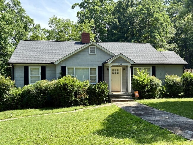 Building Photo - 266 Riggs Dr