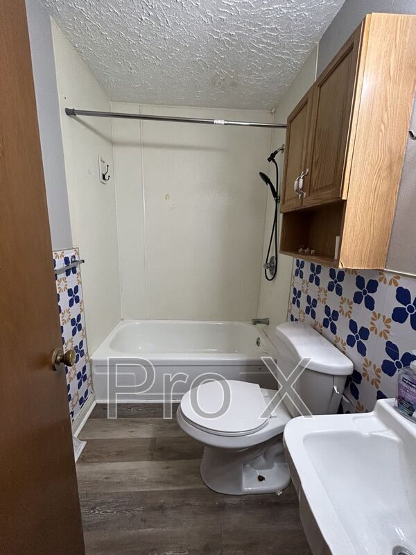 Photo - 1007 E Monroe St