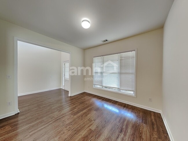 Photo - 3802 Uppark Dr