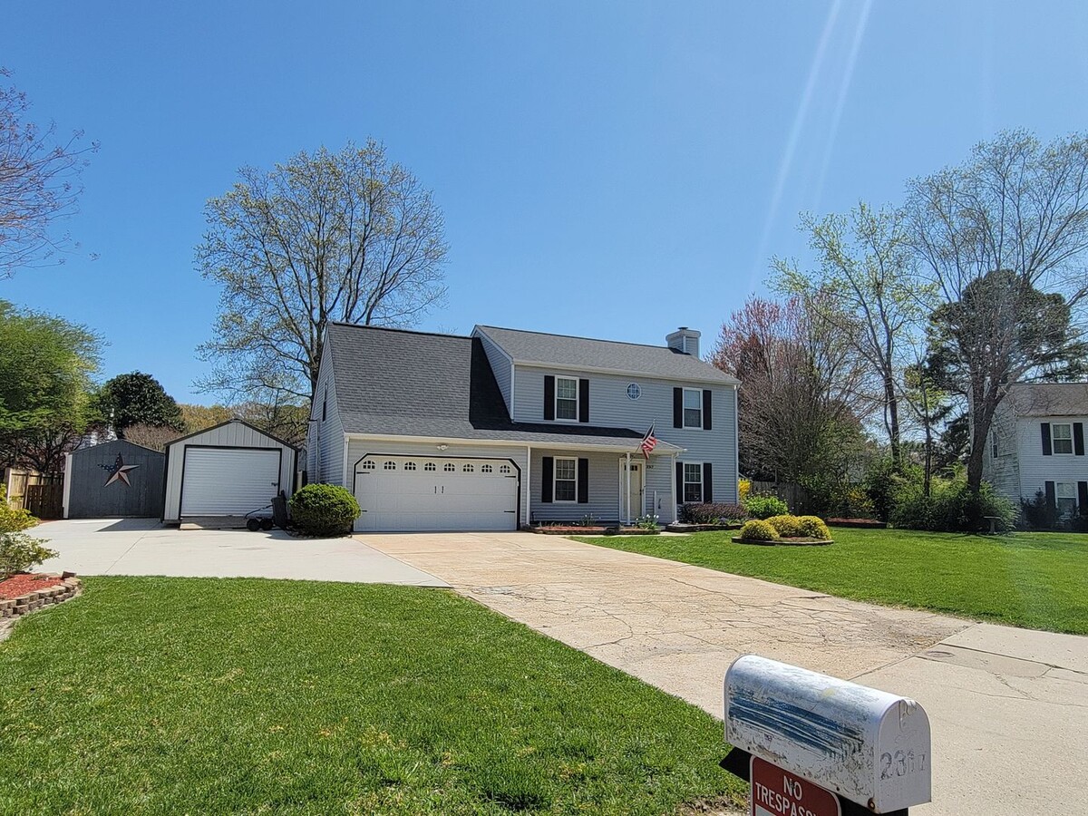 "Gorgeous Single-Family Home with Saltwate... - "Gorgeous Single-Family Home with Saltwate...