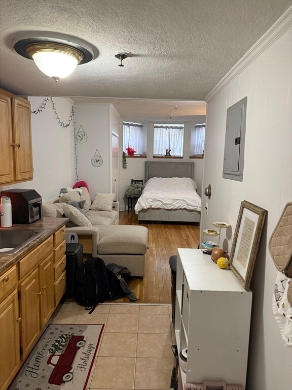 Building Photo - 513 Beacon St Unit 1