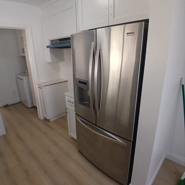 Photo - 434 S Del Mar Ave Unit 434A  S Del Mar Ave