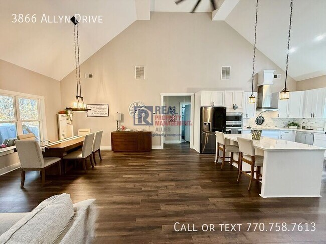 Photo - 3866 Allyn Dr NW