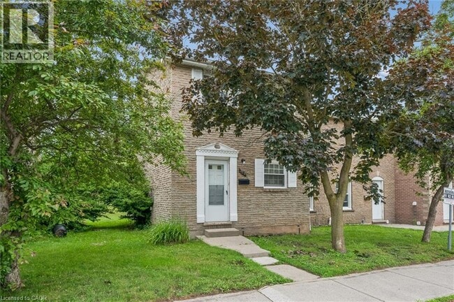 Photo - 178 Westcourt Pl