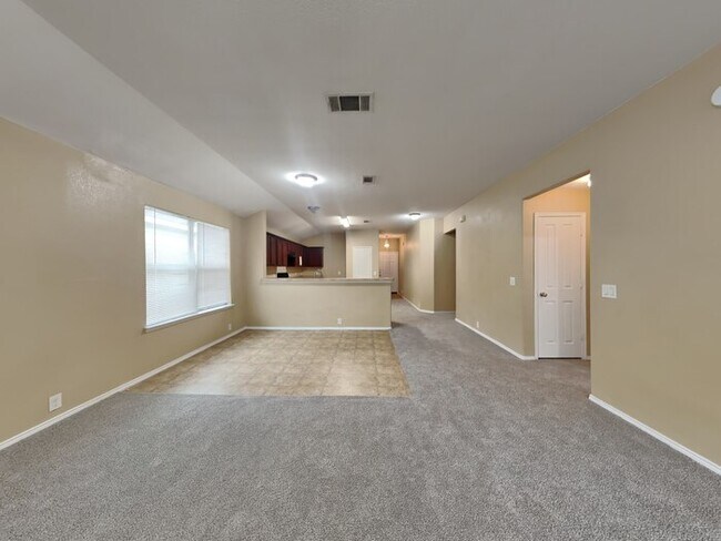 Photo - 152 E Kirnwood Dr