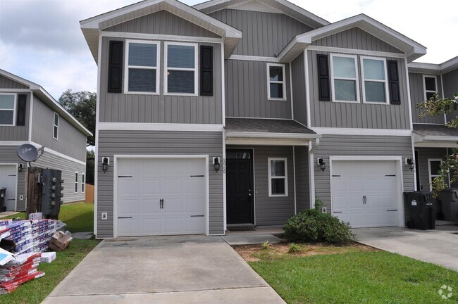 Building Photo - 6060 Royal Port Ct Rental