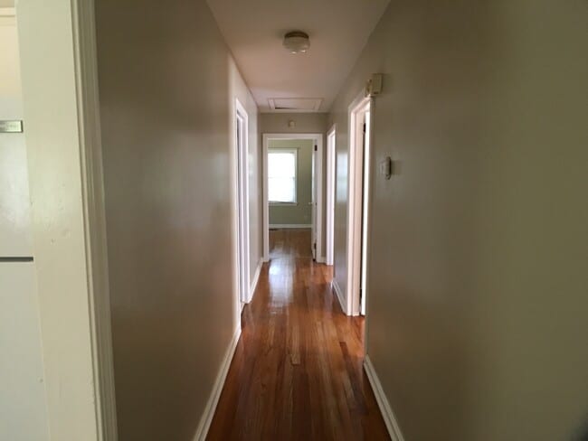 Photo - 3014 3rd Ct E