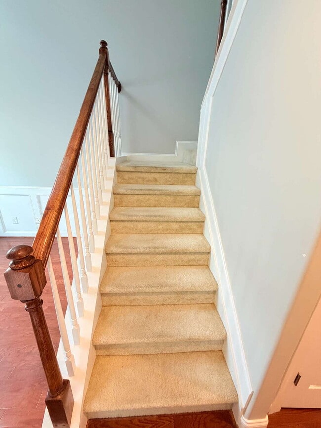 Photo - "Stylish 3-Bedroom Townhouse Featuring Granite Countertops & Cozy Fireplace in Winston-Salem"