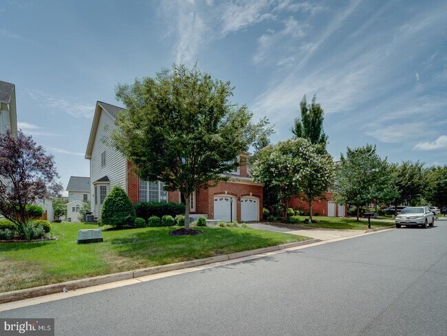 Photo - 43320 Barnstead Dr