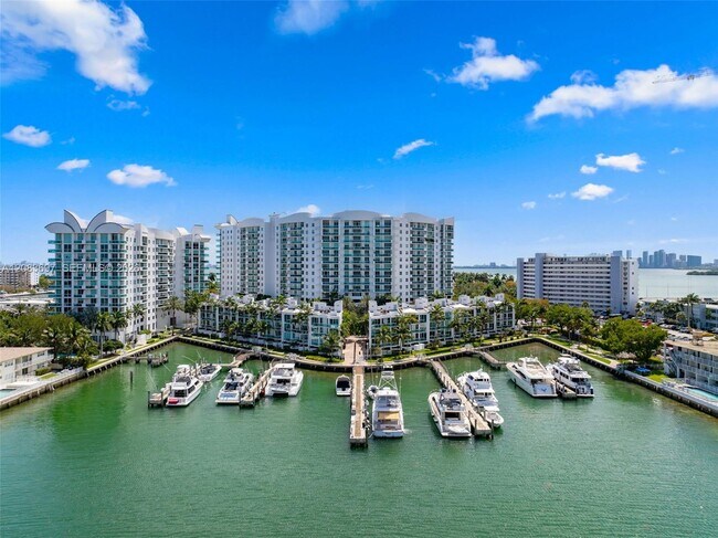 7900 Harbor Island Dr Unit 710
