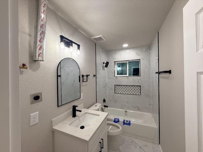 Photo - 5238 Pease St Unidad 1