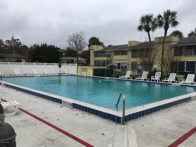 Condo swimming pool - 589 Fairways Cir Unit A