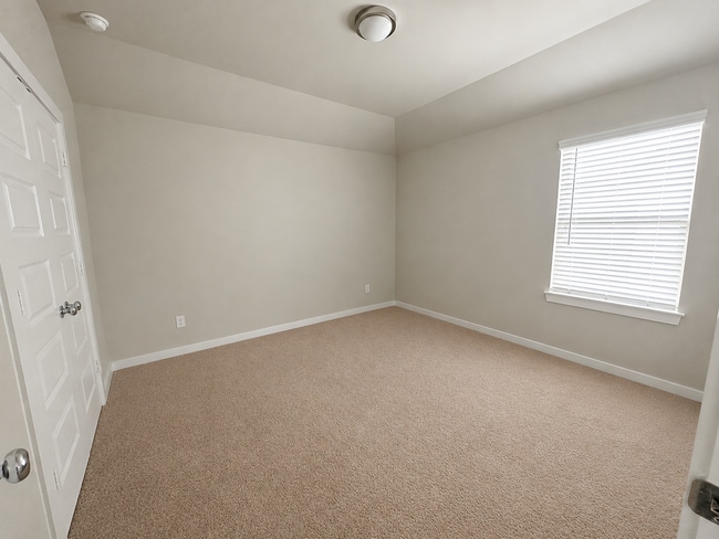 Photo - 225 Mountain Meadow Ln