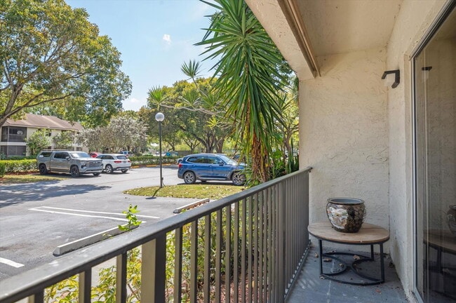 Photo - 115 Gardens Dr Unidad 101A