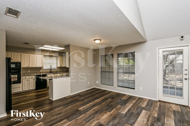 Photo - 5 Hastings Ct