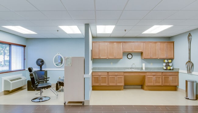 Photo - St. George Tower