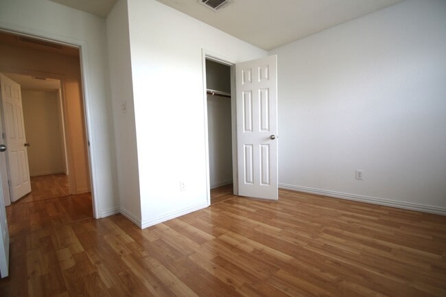 Photo - 3124-3126 Cherry Ln Unit 3124