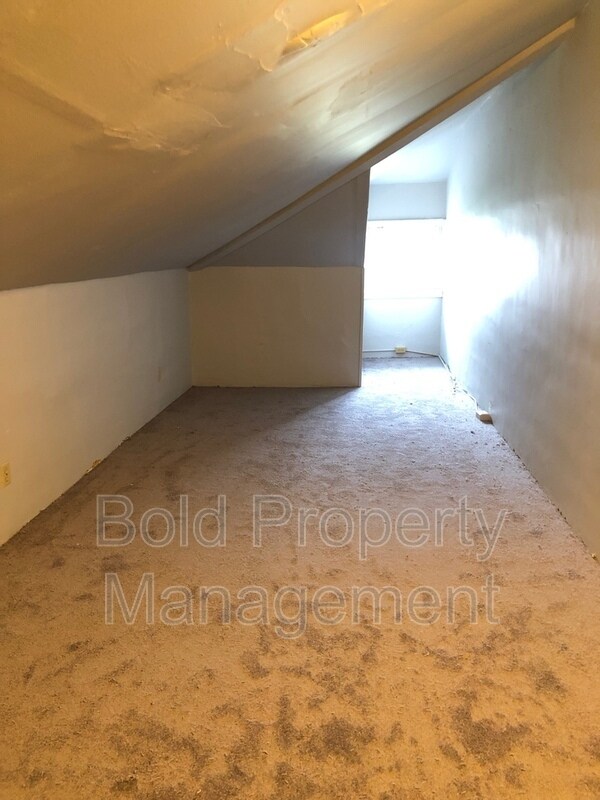 Photo - 1118 Exeter St Unidad 2nd Fl.