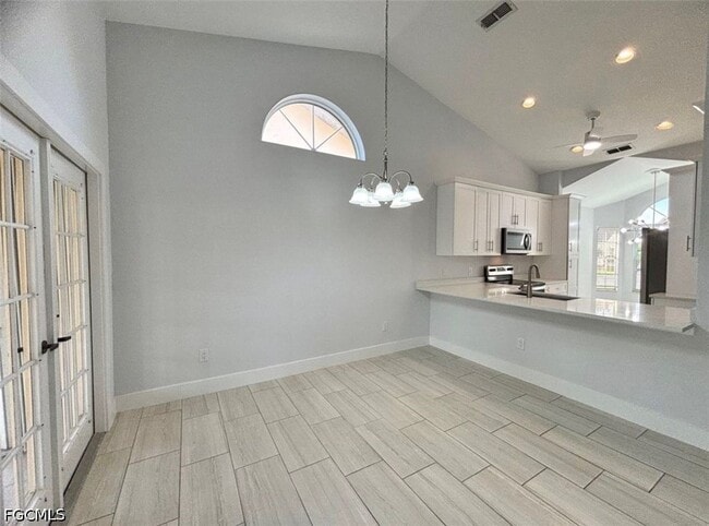 Building Photo - 12396 Kelly Sands Way