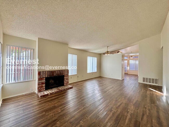 Photo - 27271 Prominence Rd