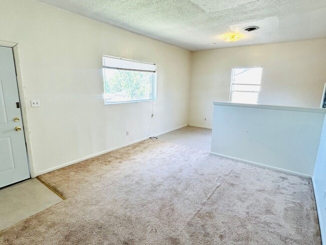 Photo - Affordable, Spacious Apartment!