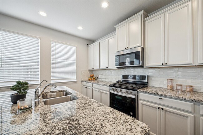 Photo - 9906 Brickhouse Dr
