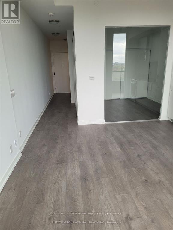 Photo - 270 Dufferin St Unit 921