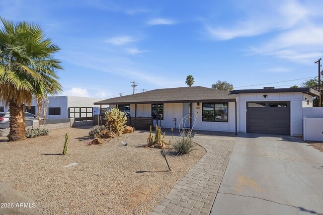 Photo - 2812 N 71st Pl