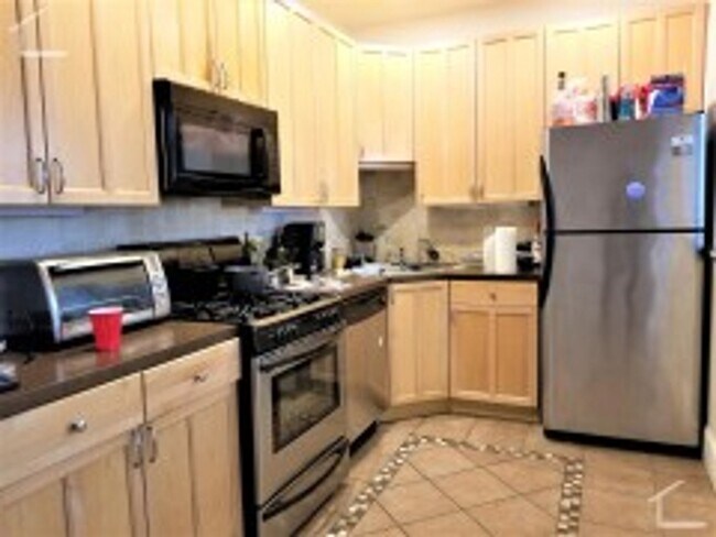 Photo - Renovated Allston / BU West Campus 4 Bed in Packard's Corner for September 1, 2026